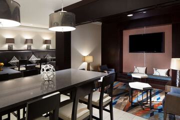 Hotel Interior 10 of 91