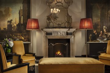 Hotel Interior 6 of 59