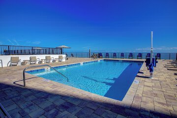 La Bella Oceanfront Inn