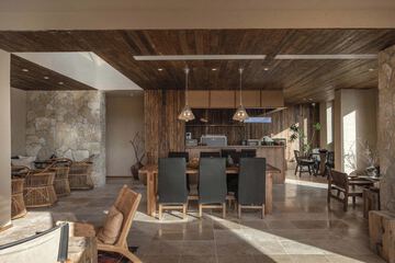 Coffee shop
