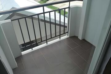 Photo 36