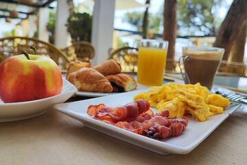 Breakfast buffet