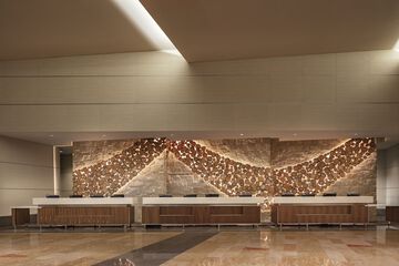 Check-in/check-out kiosk