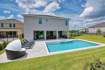 Private pool