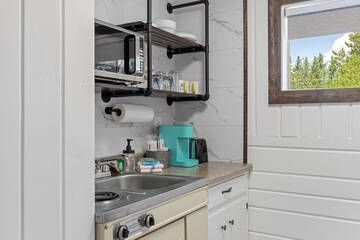 Private kitchenette