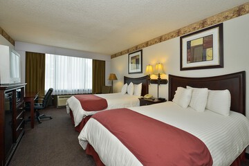 Lamplighter Inn & Suites