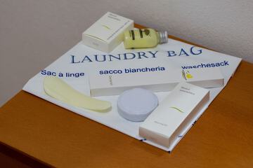 Bathroom amenities