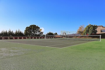 Tennis court