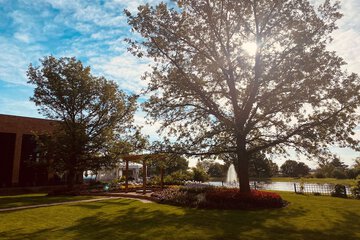 Hotel Exterior 118 of 161