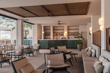 Snack bar