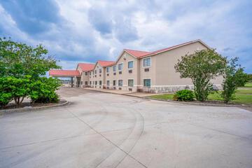 Texan Inn by OYO Beeville US-181
