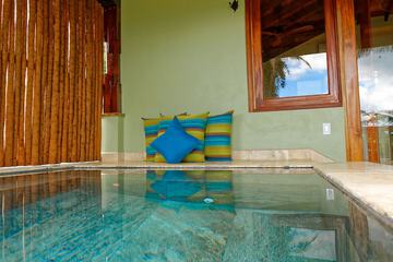 Private pool