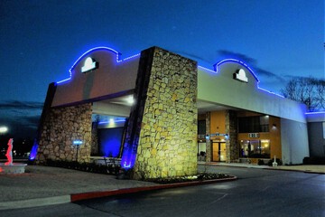 Days Inn by Wyndham Southern Hills / ORU
