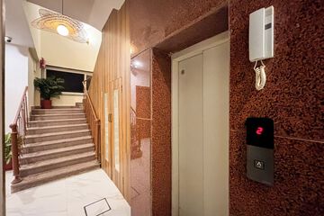Elevator
