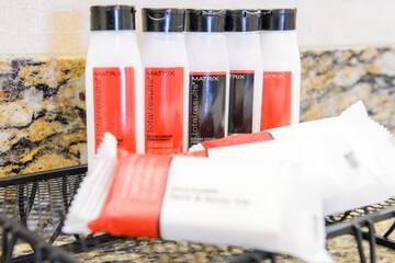 Bathroom amenities