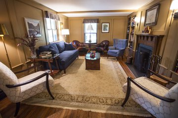 Hotel Interior 9 of 31