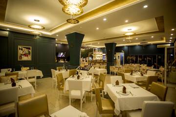 Food court