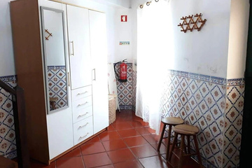 hotel_rooms
