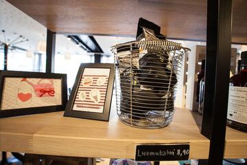 Gift shop