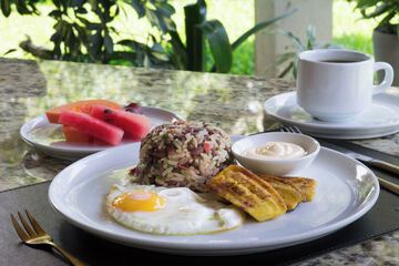 Breakfast meal
