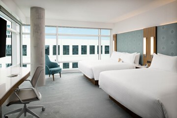 Room 13 of 64