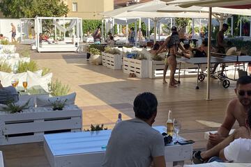 Poolside bar