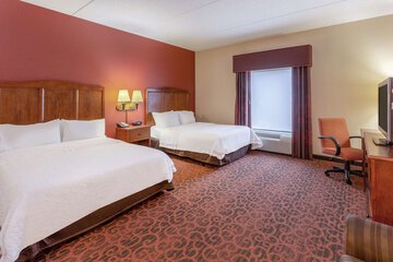 Room 10 of 24