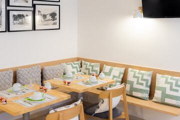 Breakfast area