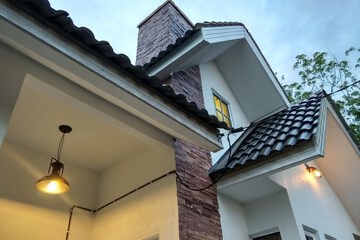 Exterior detail