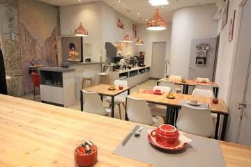 Breakfast area