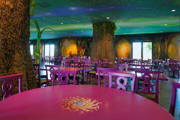 Snack bar
