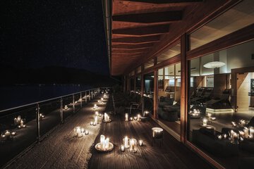 Front of property - evening/night