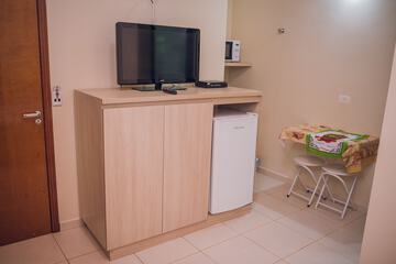 Mini-refrigerator
