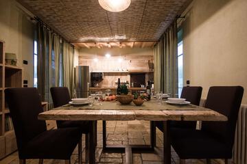 In-room dining
