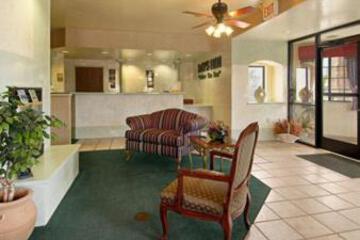 Safford Inn & Suites