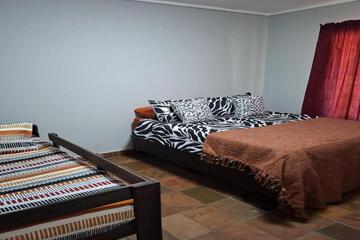 Photo 34