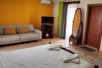 Photo 36
