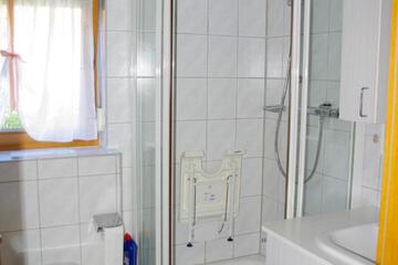Photo 51