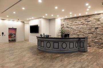 Hotel Interior 4 of 85