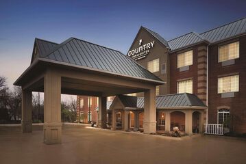 Country Inn & Suites by Radisson Valparaiso, IN