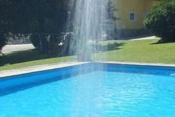 Pool waterfall
