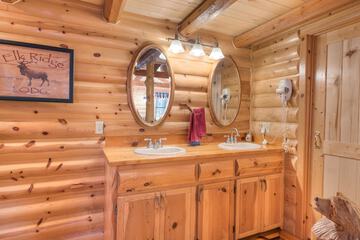Bathroom sink