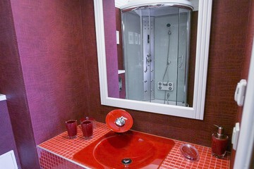 Bathroom sink