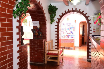 hotel_rooms