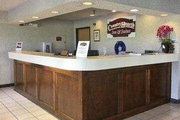 Hotel Interior 9 of 38