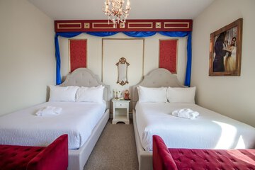 Children's theme room