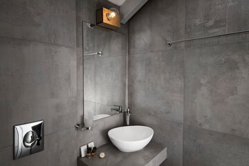 Bathroom sink
