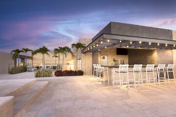 Rooftop pool