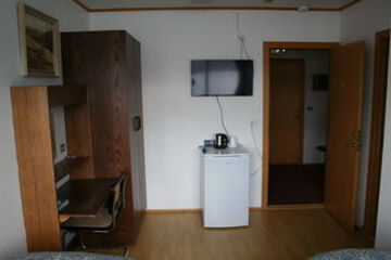 Mini-Refrigerator