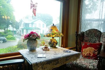 Niagara Inn Bed & Breakfast